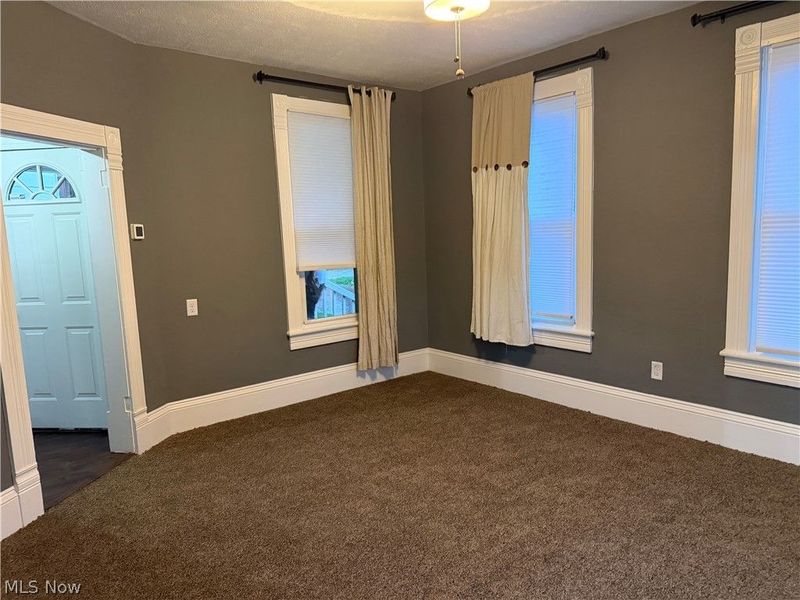 614 Hazlett Avenue NW, Canton, OH 44708 Photo 8