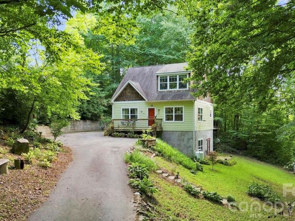 11 Old Patton Hill Road , Swannanoa, NC 28778