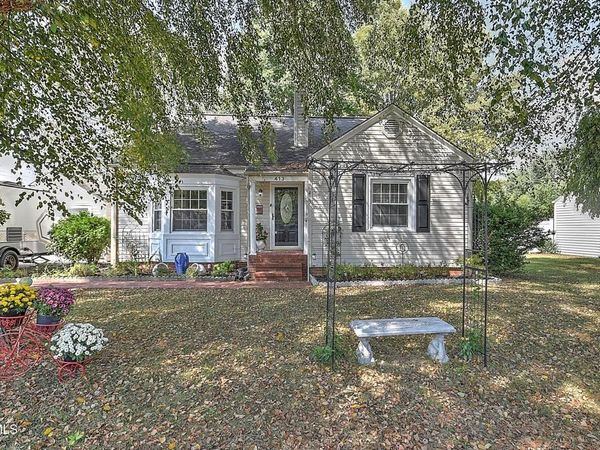 413 W D St, Elizabethton, TN 37643