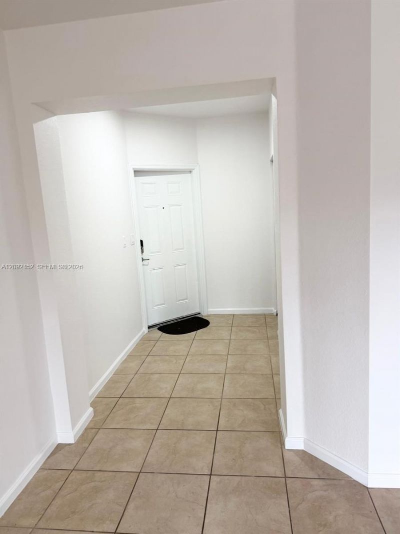 8620 NW 97th Ave , Unit 215, Doral, FL 33178 Photo