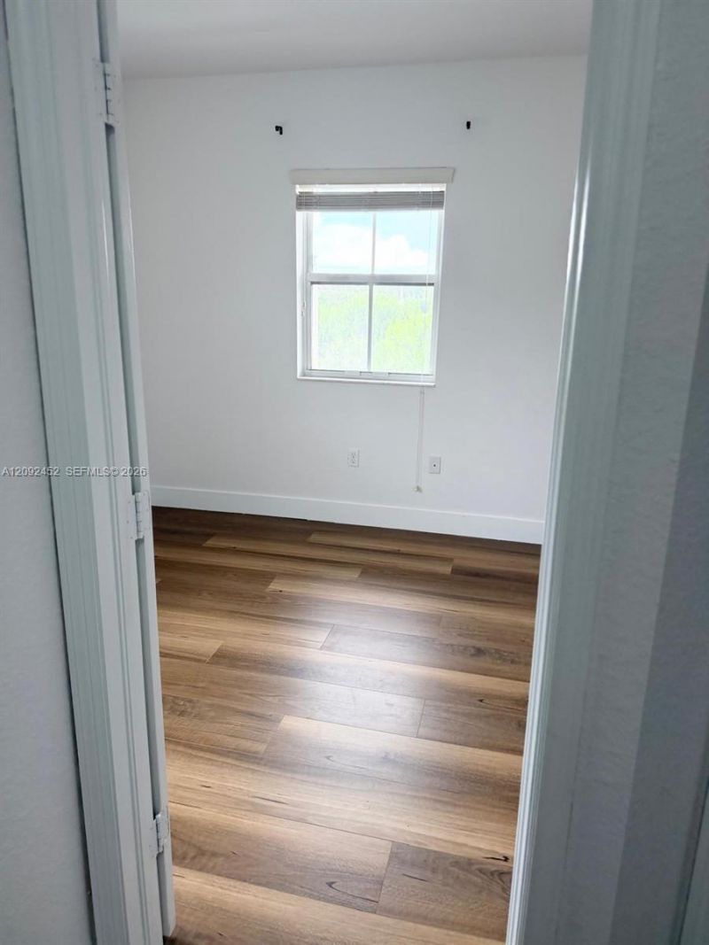 8620 NW 97th Ave , Unit 215, Doral, FL 33178 Photo