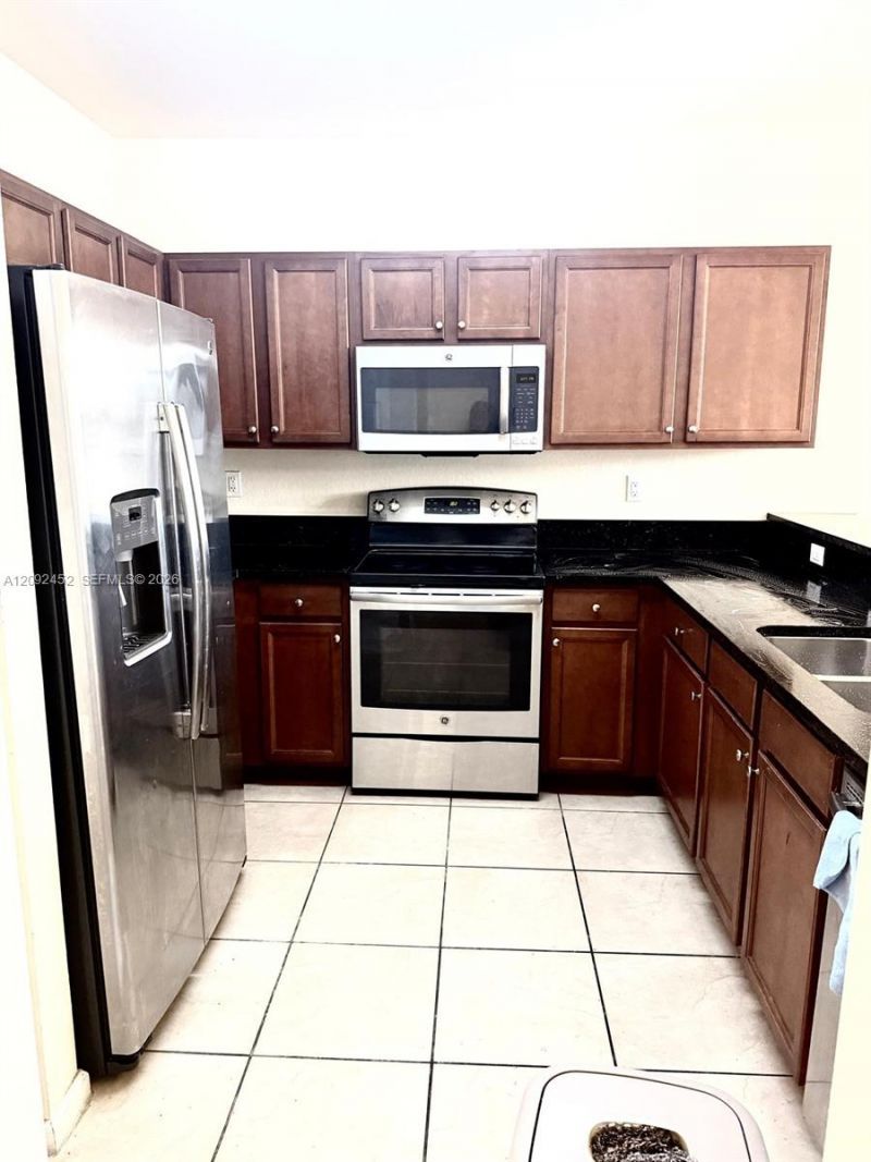 8620 NW 97th Ave , Unit 215, Doral, FL 33178 Photo