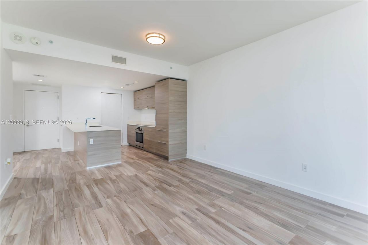 1300 S Miami Ave , Unit 2604, Miami, FL 33130 Photo