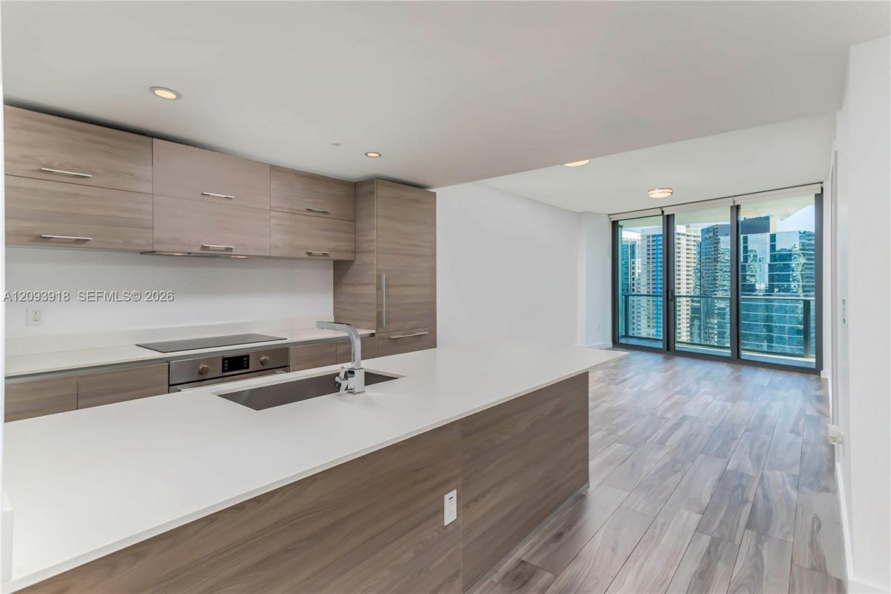 1300 S Miami Ave , Unit 2604, Miami, FL 33130 Photo