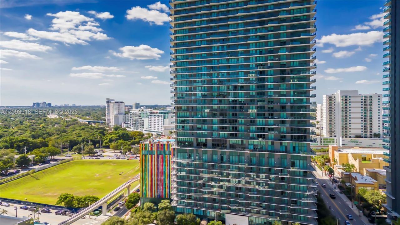 1300 S Miami Ave , Unit 2604, Miami, FL 33130 Photo