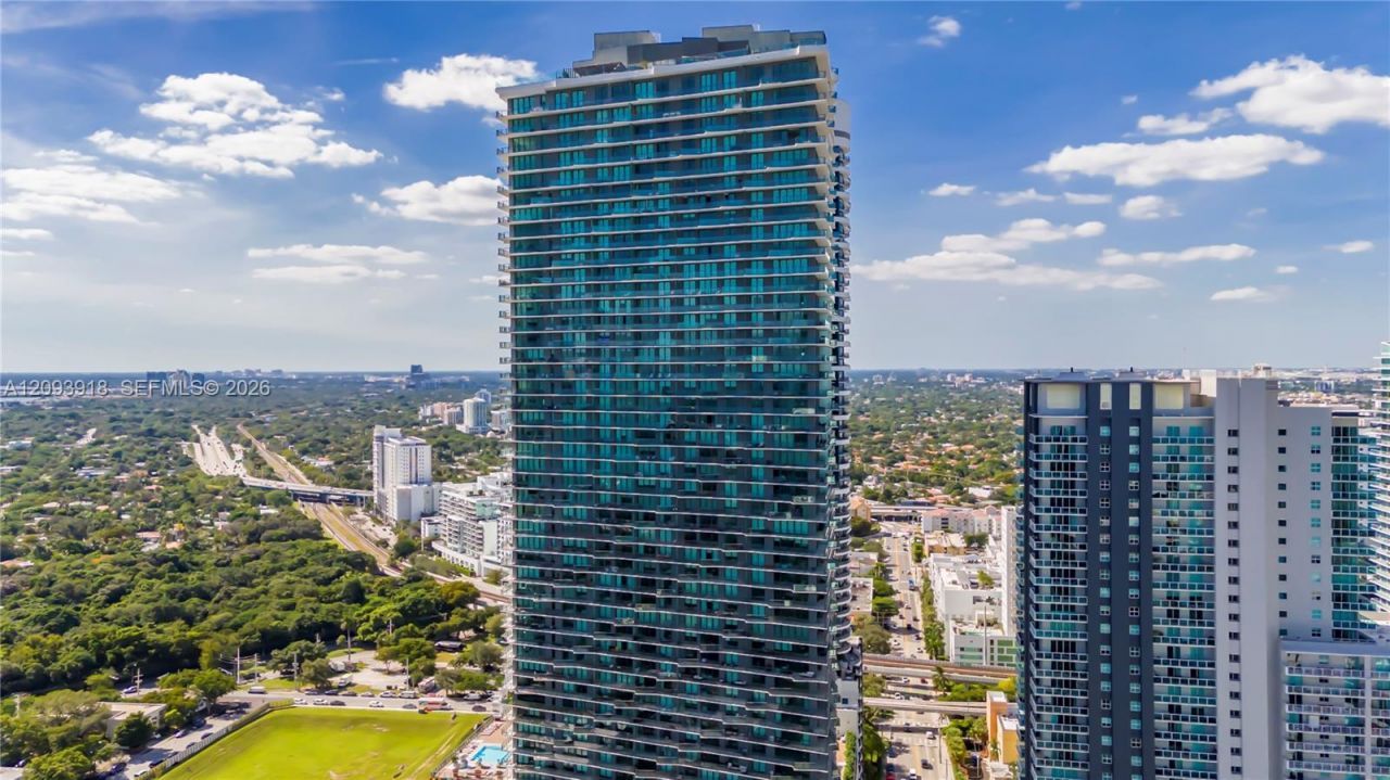 1300 S Miami Ave , Unit 2604, Miami, FL 33130 Photo