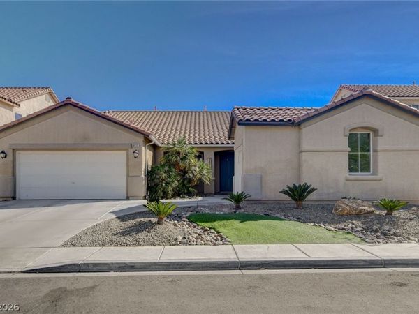5819 Toofer Winds Court, Las Vegas, NV 89131