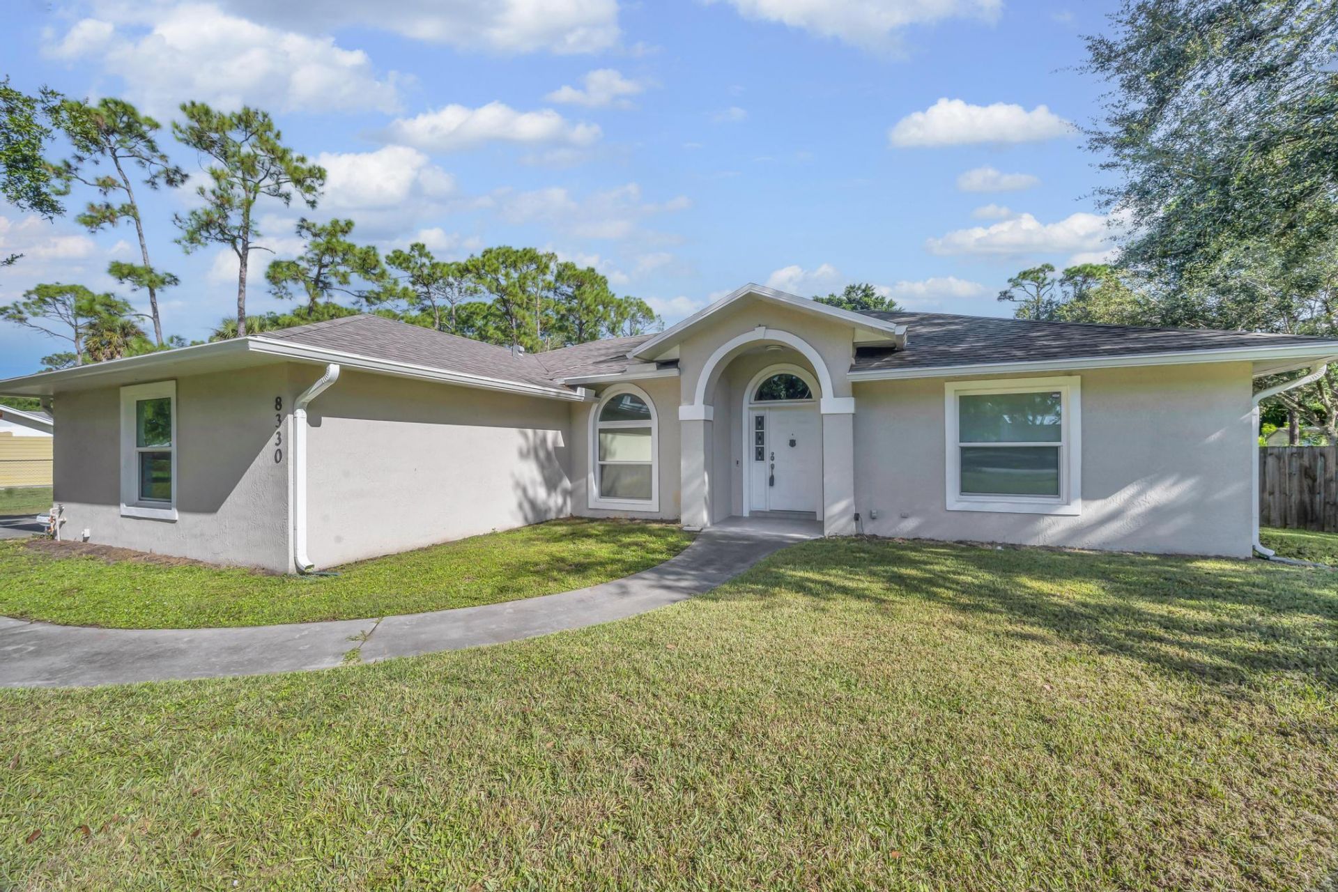 8330 Hidden Pines Road, Fort Pierce, FL 34945 Photo