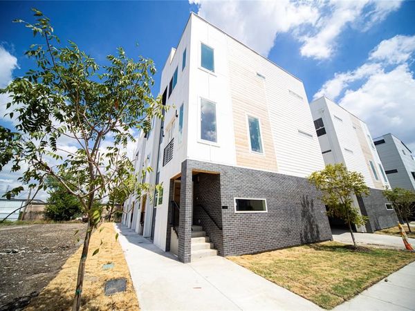 2804 Weisenberger Street, Unit 233, Fort Worth, TX 76107