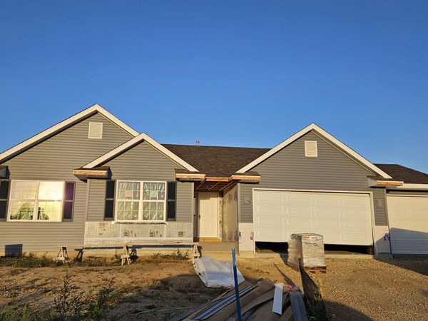 4484 MANIPUR Court, BELVIDERE, IL 61008