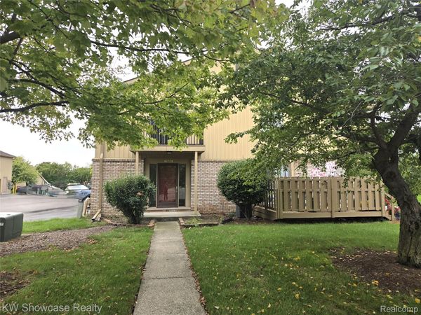 41728 Bedfrord Dr , Unit 150, Canton Township, Mi 48187