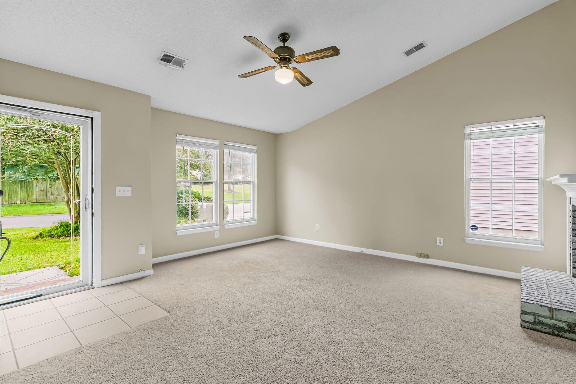 4034 Indigo Ridge Drive Photo 18