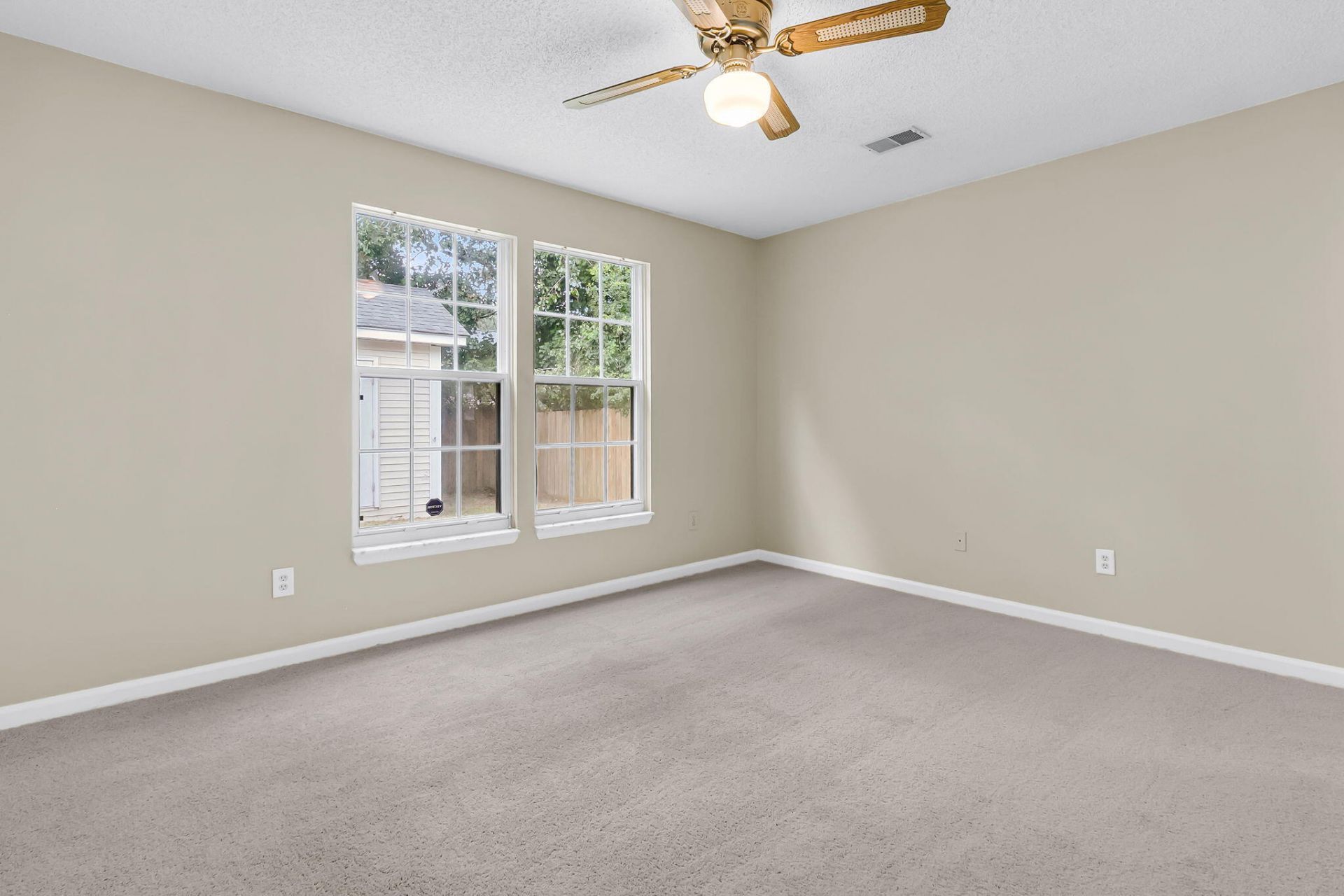 4034 Indigo Ridge Drive Photo 32