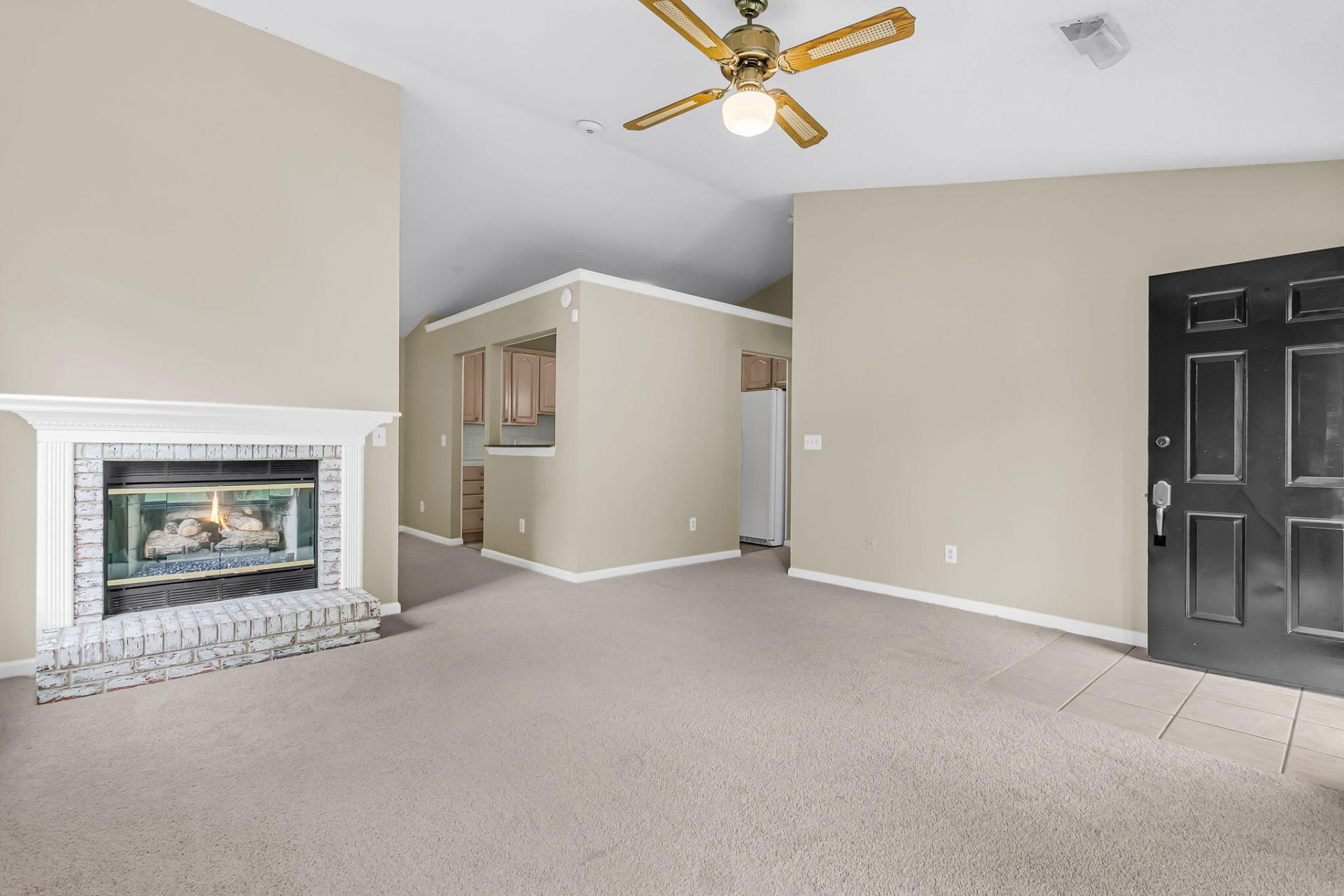 4034 Indigo Ridge Drive Photo 7
