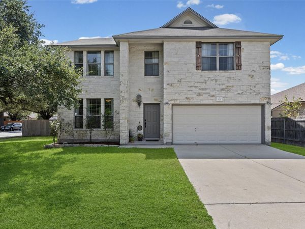 501 Wildwood DR, Georgetown, TX 78633