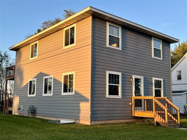 707 Division, Unit A & B, Eau Claire, WI 54703