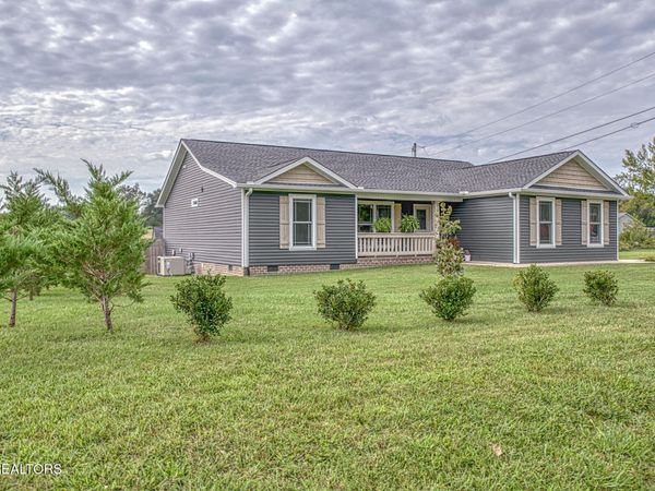 795 Buffalo Valley Rd, Baxter, TN 38544