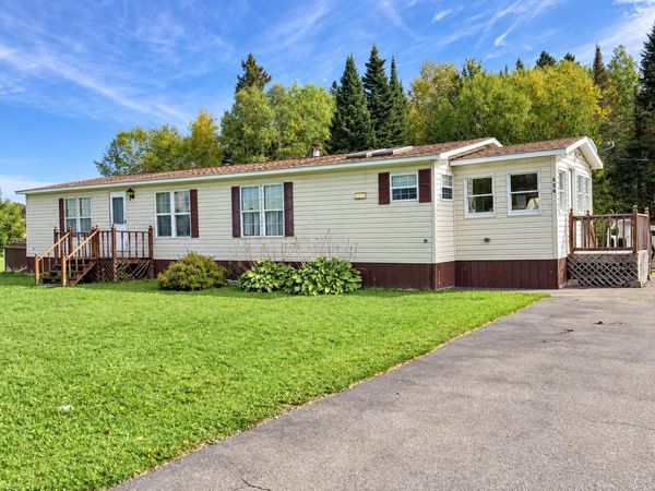 526 Center Limestone Road , Fort Fairfield, ME 04742