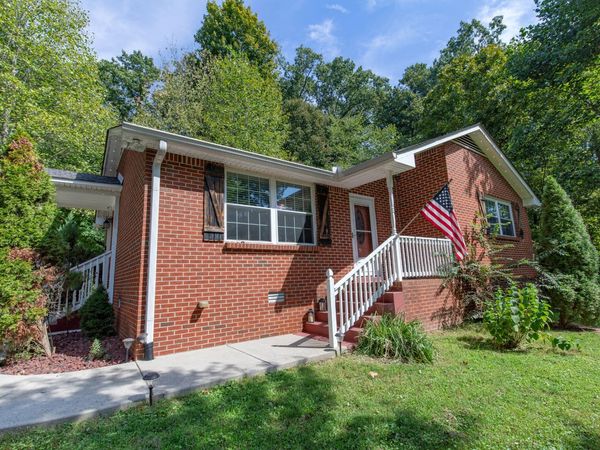 6724 E Benton Rd, Springfield, TN 37172
