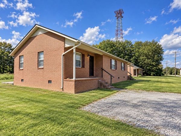 188 Pine Grove Rd , Smithville, TN 37166