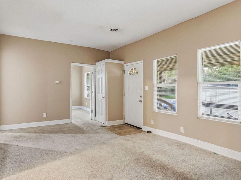 2117 Denune Avenue , Columbus, OH 43211 Photo 14