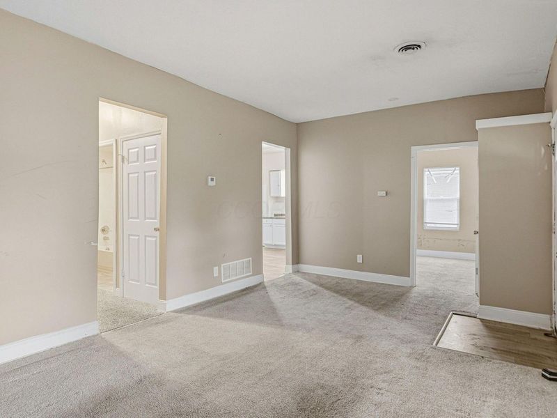 2117 Denune Avenue , Columbus, OH 43211 Photo 15