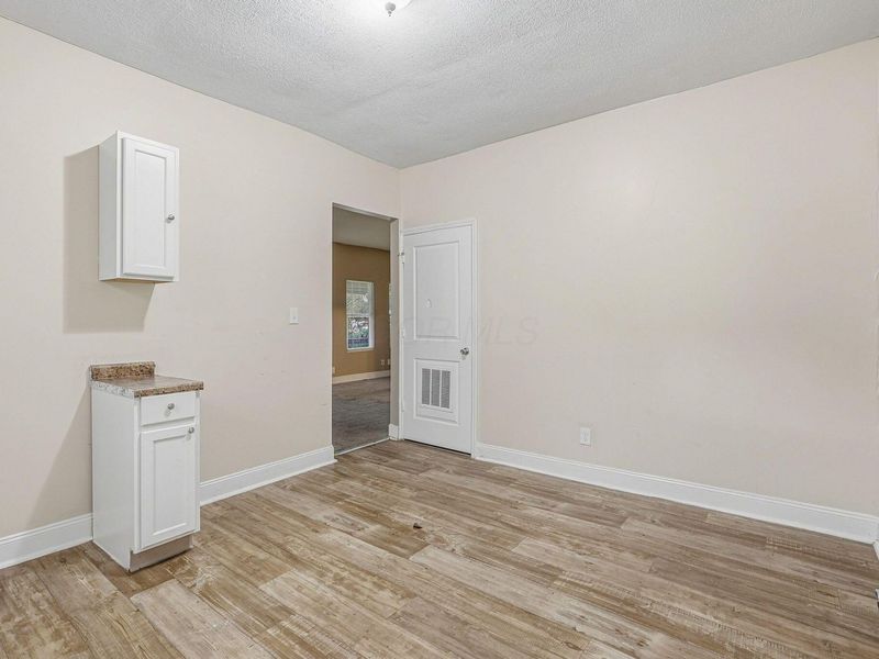 2117 Denune Avenue , Columbus, OH 43211 Photo 19