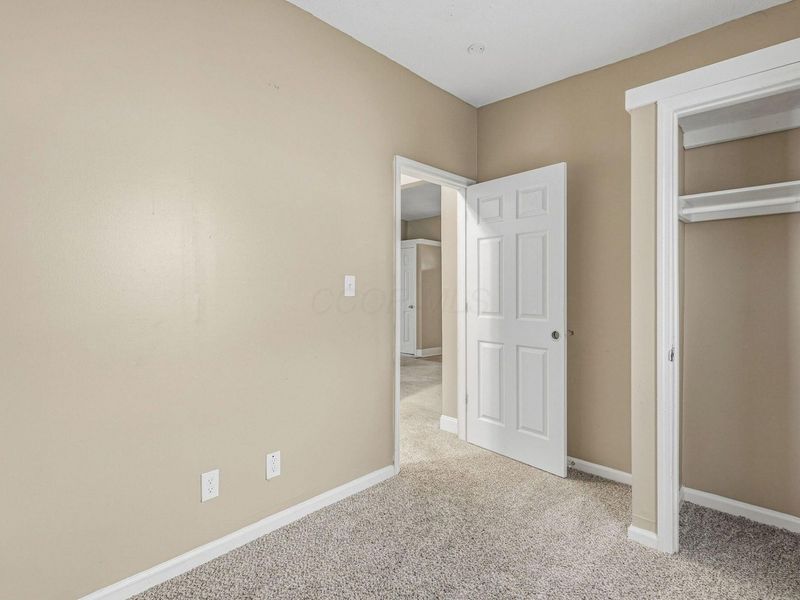 2117 Denune Avenue , Columbus, OH 43211 Photo 21