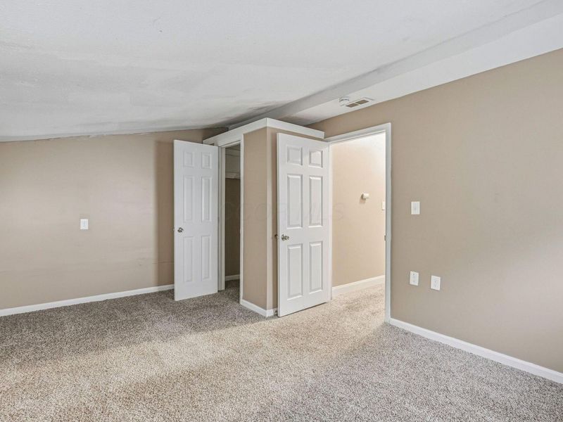 2117 Denune Avenue , Columbus, OH 43211 Photo 22