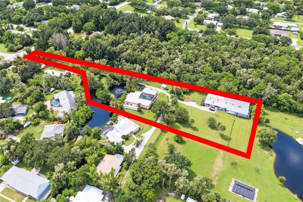 471 28th Court, Vero Beach, FL 32968 Photo