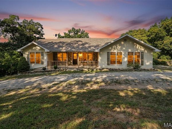 11741 County Road 385, Holts Summit, MO 65043