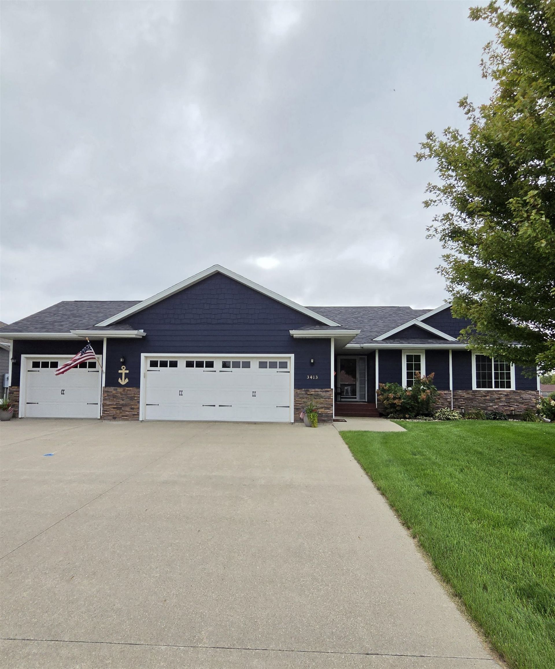 3413 Kuchel Trail, Milford, IA 51351 Main Photo