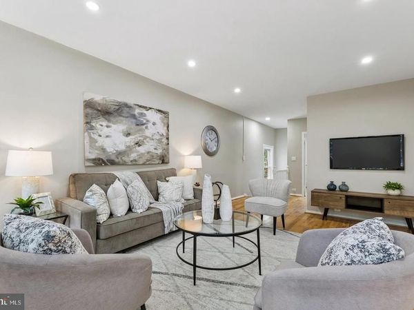 1024 VALLEY DRIVE, ALEXANDRIA, VA 22302
