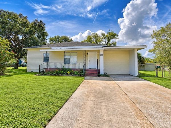 201 LAKE DALE DRIVE , AUBURNDALE, FL 33823