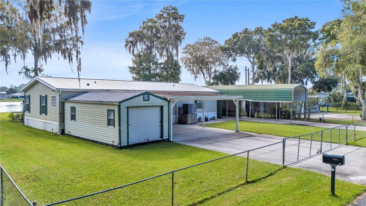 56310 Redbud Road , Astor, FL 32102 Photo