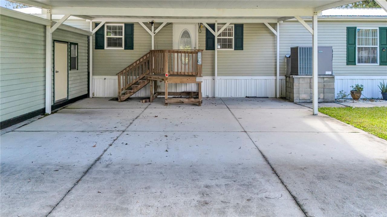 56310 Redbud Road , Astor, FL 32102 Photo