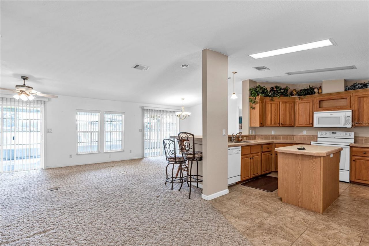 56310 Redbud Road , Astor, FL 32102 Photo