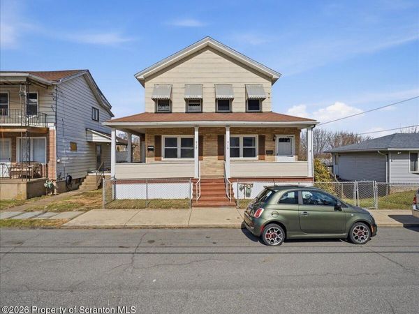 910-912 Hampton Street , Scranton, PA 18504