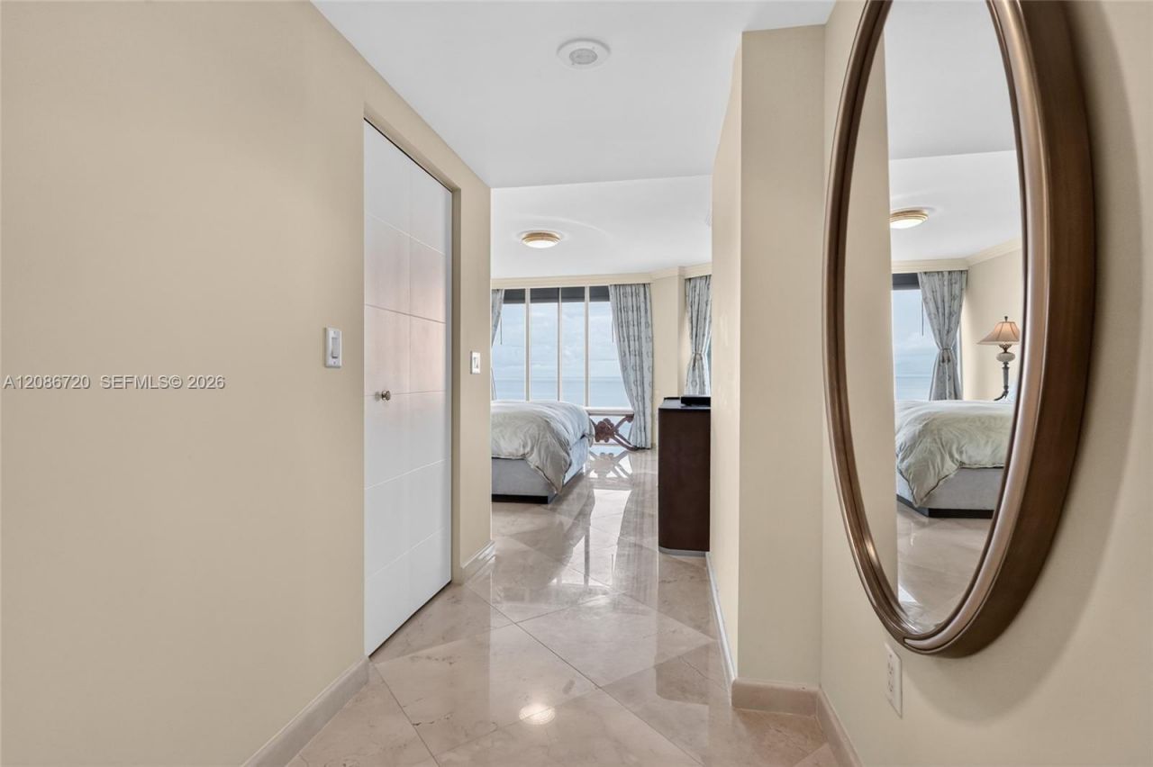 18671 Collins Ave , Unit 2501, Sunny Isles Beach, FL 33160 Photo