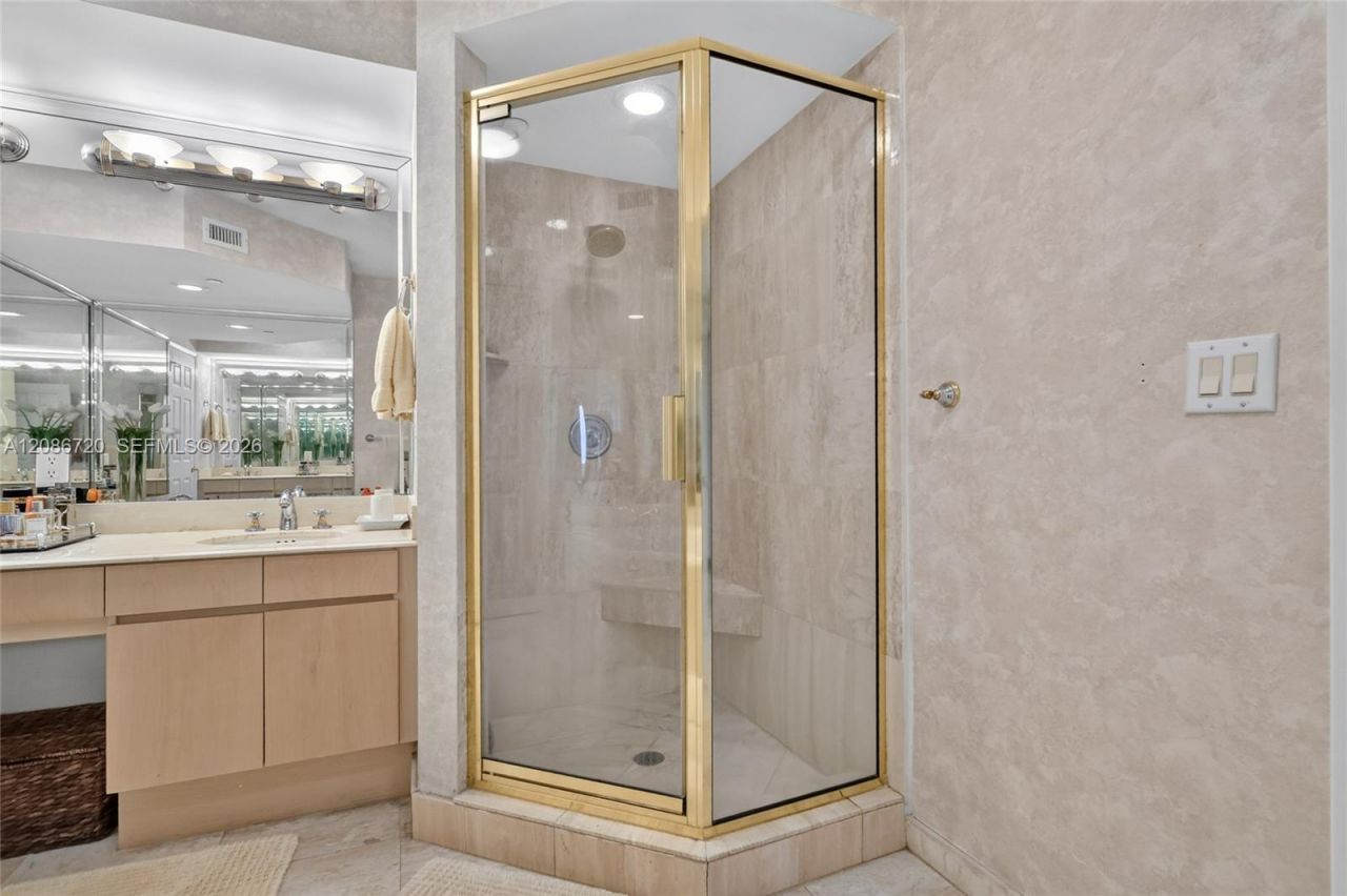 18671 Collins Ave , Unit 2501, Sunny Isles Beach, FL 33160 Photo