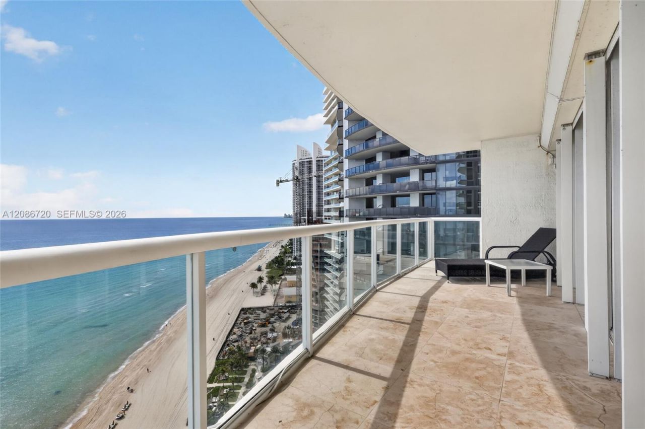 18671 Collins Ave , Unit 2501, Sunny Isles Beach, FL 33160 Photo