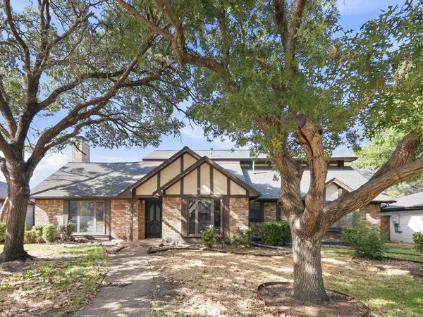 2865 Meadowbrook Drive, Plano, TX 75075