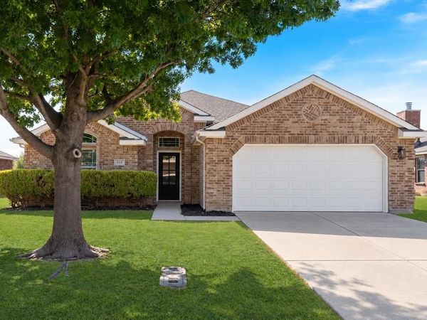 914 Hitchcock Circle, Duncanville, TX 75137
