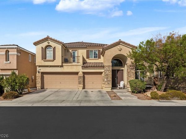 7021 Albatross Attic Street, North Las Vegas, NV 89084
