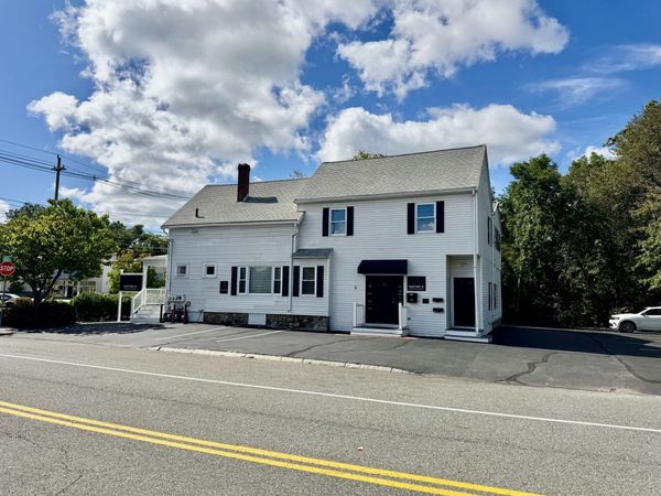 273 Chauncy Street, Unit 2A, Mansfield, MA 02048