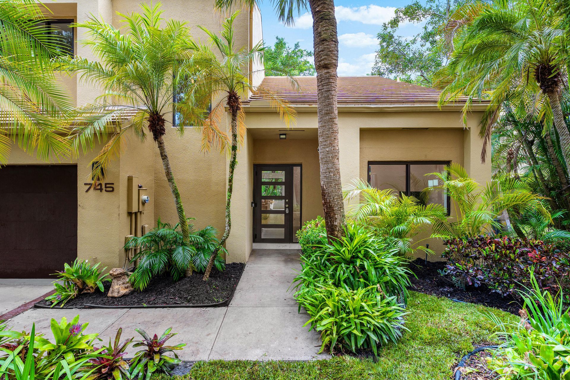 745 Saint Albans Drive, Boca Raton, FL 33486 Photo