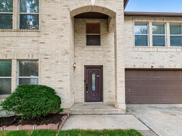 1218 Gazania DR, Pflugerville, TX 78660
