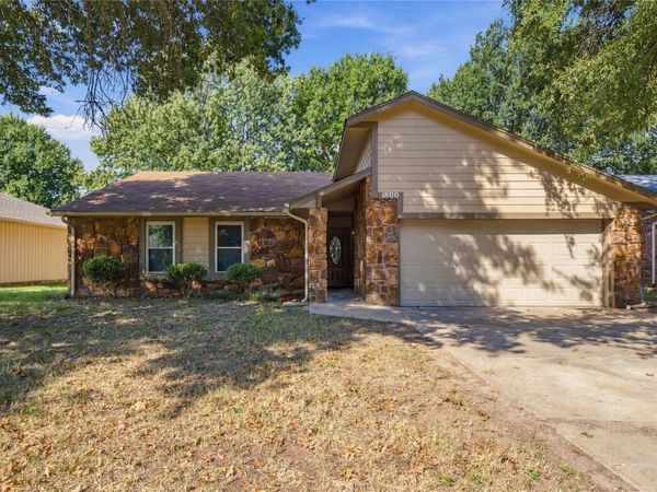 1800 N Butternut Avenue, Broken Arrow, OK 74012