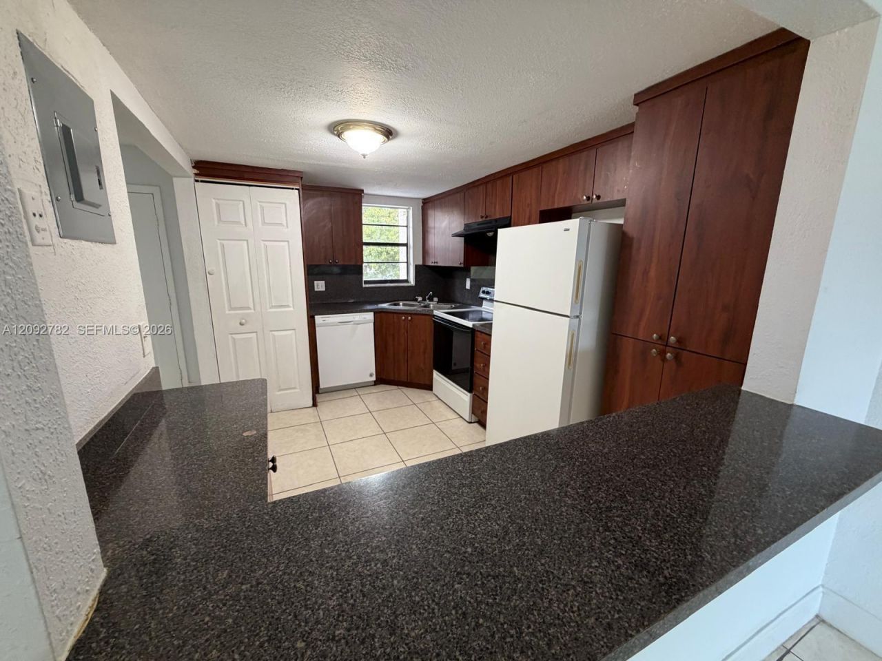 3751 NW 115th Way , Unit 5-3, Coral Springs, FL 33065 Photo