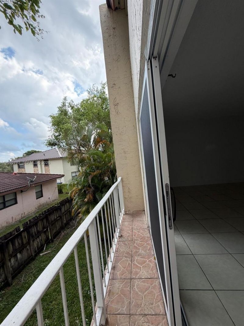 3751 NW 115th Way , Unit 5-3, Coral Springs, FL 33065 Photo